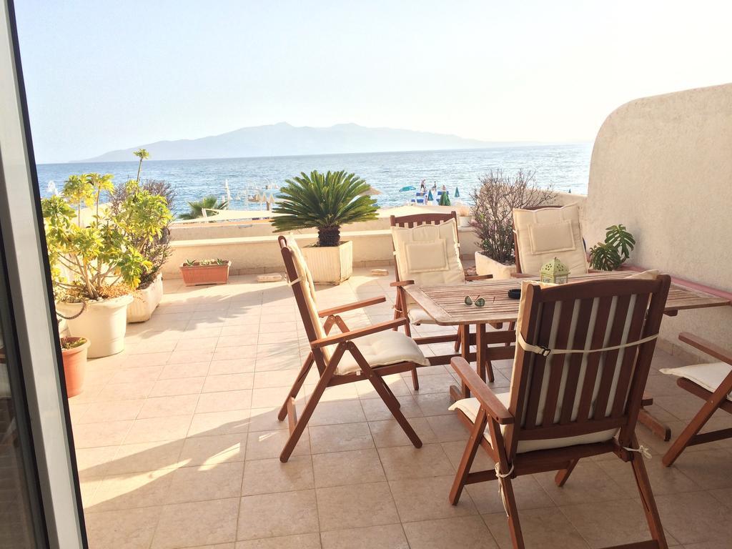 Apartments Wonderful Bay Saranda Dış mekan fotoğraf